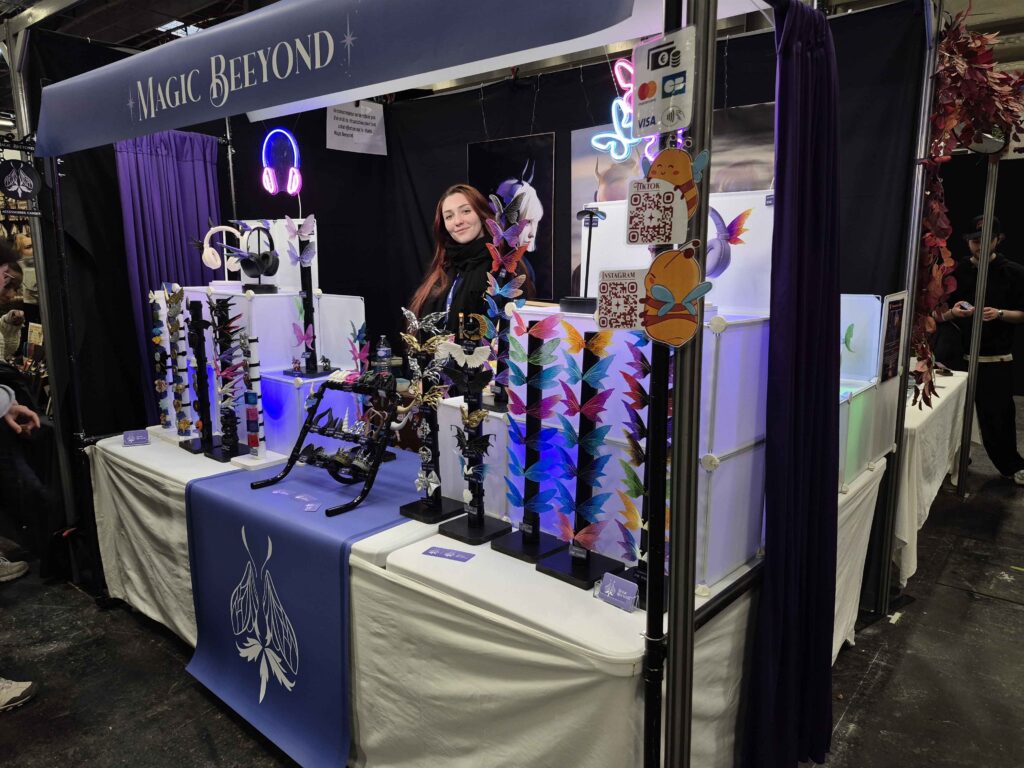 Artistes indépendants à la PGW - Magic Beeyond stand